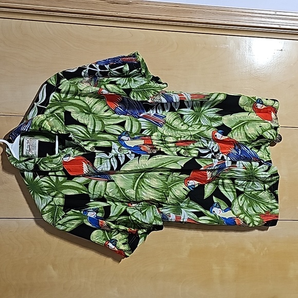 Vintage Hawaiian Shirt - Picture 1 of 5